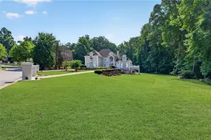 6143 Belair Lake Rd, Lithonia, GA 30038 - Photo 4