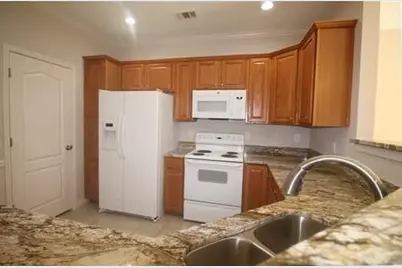 3082 Brockenhurst, Buford, GA 30519 - Photo 6