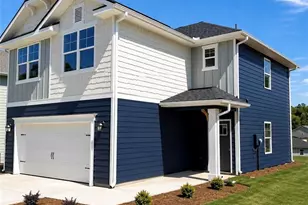 637 Bald Ridge Cir, Demorest, GA 30535 - Photo 2