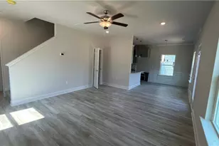 637 Bald Ridge Cir, Demorest, GA 30535 - Photo 6