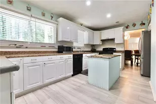 6384 Boyett Dr, Norcross, GA 30093 - Photo 6