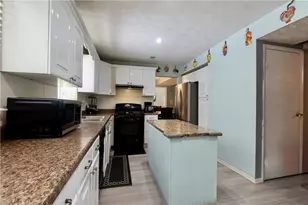 6384 Boyett Dr, Norcross, GA 30093 - Photo 8