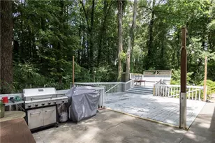 6384 Boyett Dr, Norcross, GA 30093 - Photo 20