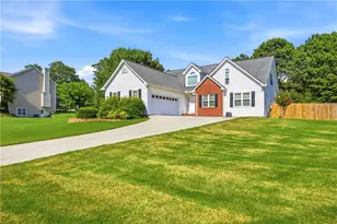3620 Friendship Farm Dr, Buford, GA 30519 - Photo 2