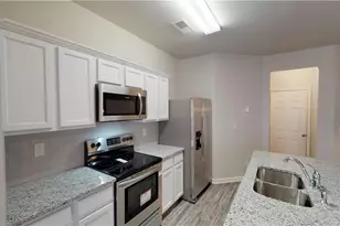 4048 Kingsbrook Blvd, Decatur, GA 30034 - Photo 2