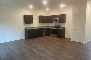 1117 Union Pacific Wy, Cartersville, GA 30120 - Photo 2