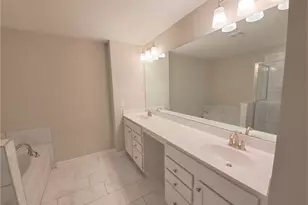 1636 Lansing Bluff Walk, Lawrenceville, GA 30043 - Photo 12