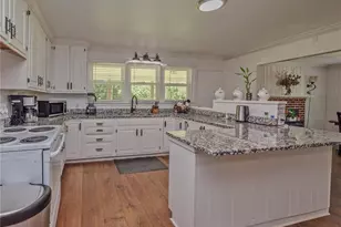 1803 Bowman Hwy NW, Dewy Rose, GA 30634 - Photo 24