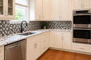 1323 Merry Ln NE, Atlanta, GA 30329 - Photo 4
