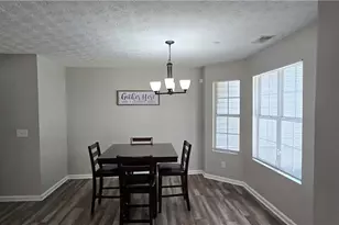 1314 Hollenbeck Ln, Riverdale, GA 30296 - Photo 6