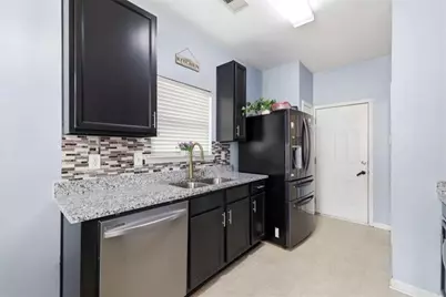 574 Lobdale Falls Drive, Lawrenceville, GA 30045 - Photo 14