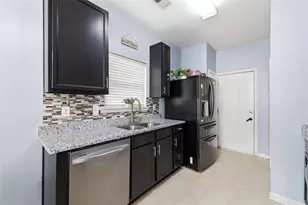 574 Lobdale Falls Dr, Lawrenceville, GA 30045 - Photo 14