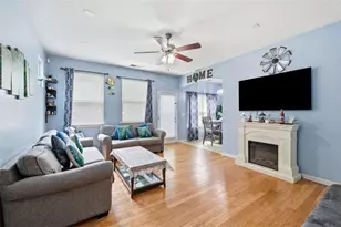 574 Lobdale Falls Dr, Lawrenceville, GA 30045 - Photo 4
