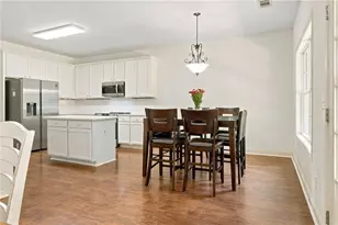 6204 Cove Creek Dr, Flowery Branch, GA 30542 - Photo 36