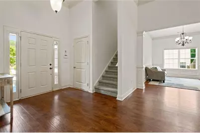 6204 Cove Creek Drive, Flowery Branch, GA 30542 - Photo 12