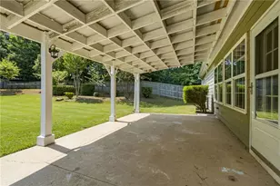 6204 Cove Creek Dr, Flowery Branch, GA 30542 - Photo 52