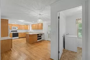 596 Morningside Dr, Hiram, GA 30141 - Photo 10