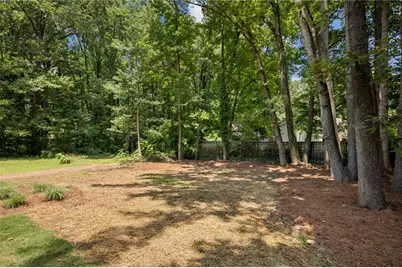 1867 Oakmont Drive NW, Atlanta, GA 30314 - Photo 28