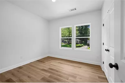 1867 Oakmont Drive NW, Atlanta, GA 30314 - Photo 16