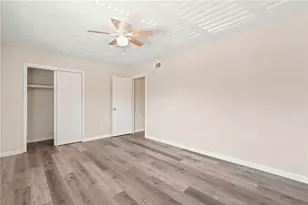 1807 Ashborough Circle SE, Marietta, GA 30067 - Photo 16