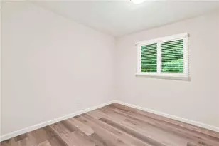 1807 Ashborough Circle SE, Marietta, GA 30067 - Photo 18