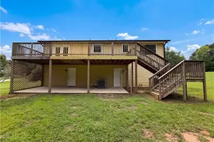 2021 Raymonds Dr, Loganville, GA 30052 - Photo 20