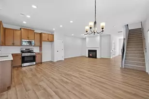 150 Alameda St, Loganville, GA 30052 - Photo 8