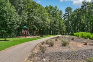 205 Michigan Cir, Hoschton, GA 30548 - Photo 26