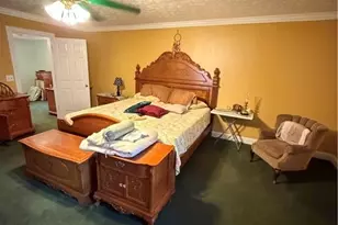 401 Latimore Ave, Buford, GA 30518 - Photo 12