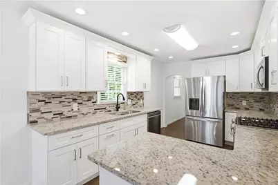 6014 Lake Lanier Heights Road, Buford, GA 30518 - Photo 12