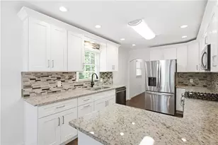 6014 Lake Lanier Heights Rd, Buford, GA 30518 - Photo 12