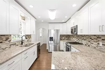 6014 Lake Lanier Heights Road, Buford, GA 30518 - Photo 16