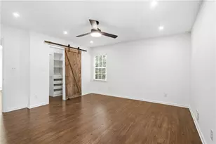 6014 Lake Lanier Heights Rd, Buford, GA 30518 - Photo 20