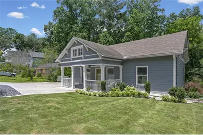 2429 Claude Street NW, Atlanta, GA 30318 - Photo 2