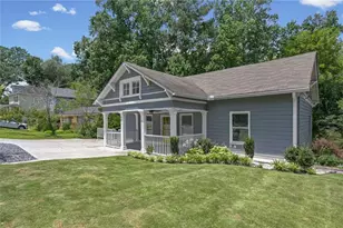 2429 Claude St NW, Atlanta, GA 30318 - Photo 2