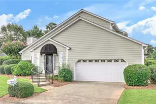 60 Heartwood Dr, Marietta, GA 30062 - Photo 2