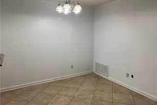 1010 Wynnes Ridge Cir SE, Marietta, GA 30067 - Photo 6