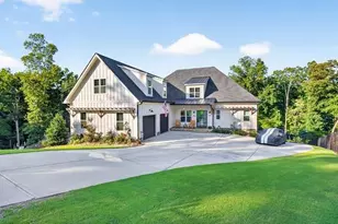 4204 Bayridge Dr, Gainesville, GA 30506 - Photo 2
