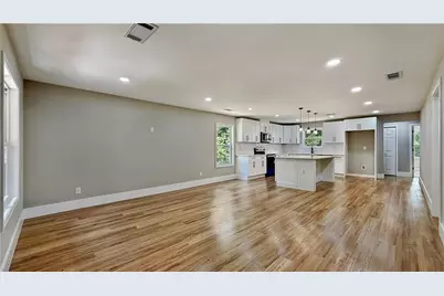 10 Roseway Circle NE, Rome, GA 30161 - Photo 8
