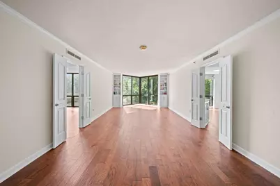 2870 Pharr Court NW #506, Atlanta, GA 30305 - Photo 6
