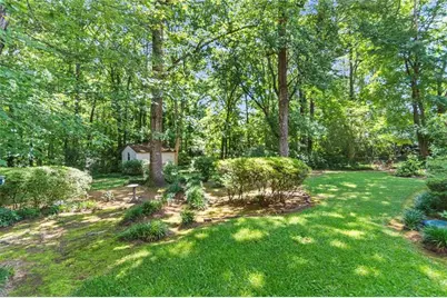 708 Rollingwood Drive, Stone Mountain, GA 30087 - Photo 28