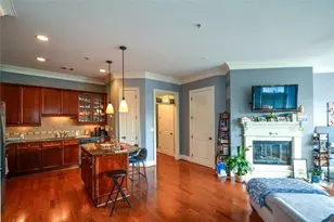 3635 E Paces Circle NE, Atlanta, GA 30326 - Photo 14