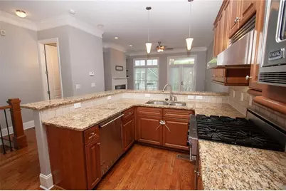 839 Inman Village Parkway NE, Atlanta, GA 30307 - Photo 10