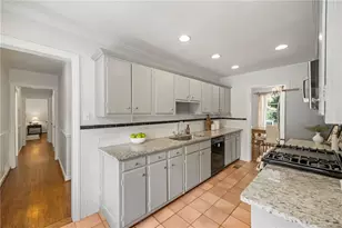 625 Channing Dr NW, Atlanta, GA 30318 - Photo 10
