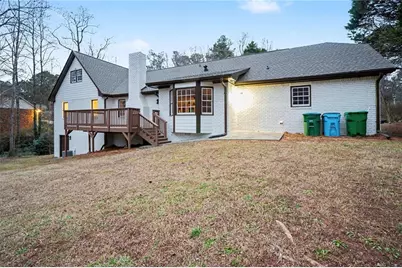 5464 Breathitt Drive SW, Lilburn, GA 30047 - Photo 36