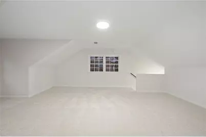 5464 Breathitt Drive SW, Lilburn, GA 30047 - Photo 32