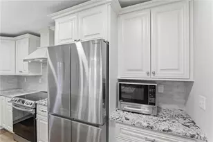 2037 Stoneleigh Dr, Stone Mountain, GA 30087 - Photo 14