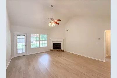 50 Horseshoe Lane, Jackson, GA 30233 - Photo 4