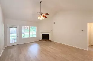 50 Horseshoe Ln, Jackson, GA 30233 - Photo 4