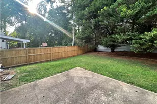 624 Maple Grove Way, Marietta, GA 30066 - Photo 24